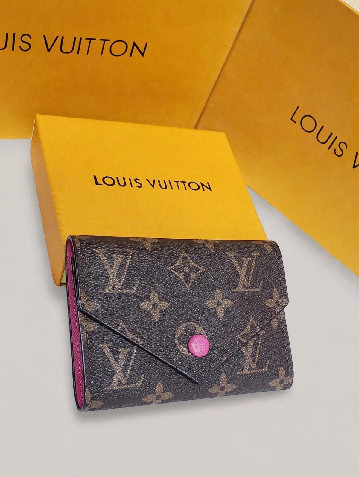 Portefeuille Compact à Bouton