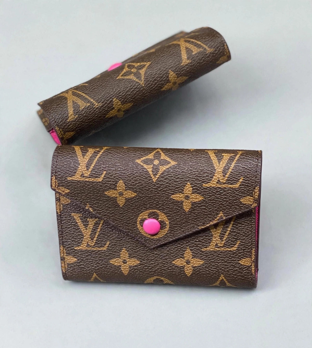 Portefeuille Compact à Bouton