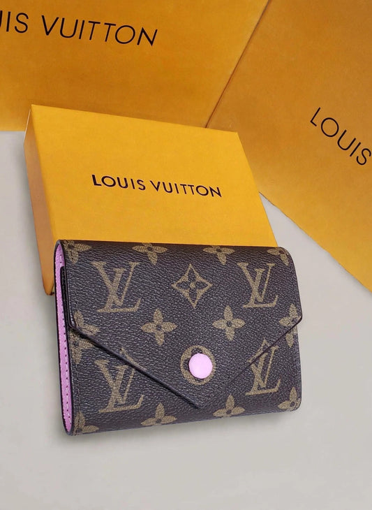 Portefeuille Compact à Bouton