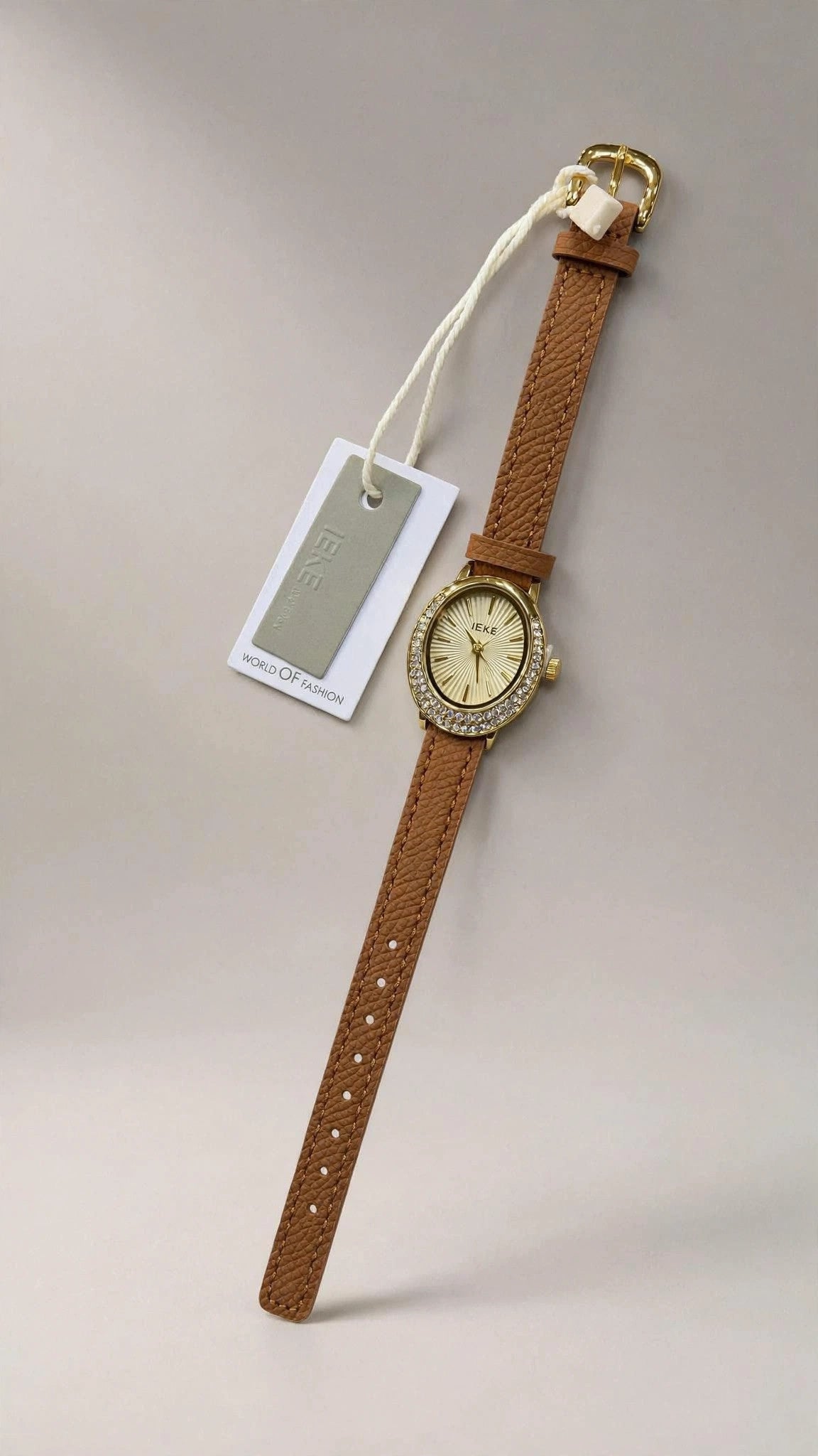 Montre Femme Ovale Bracelet Cuir